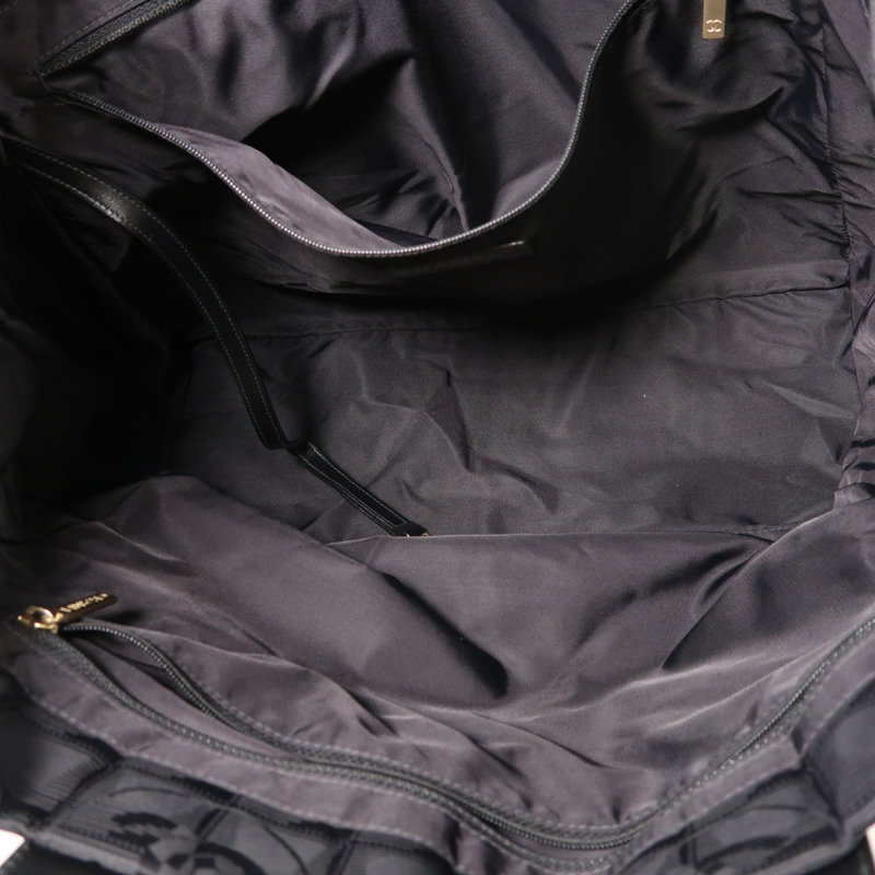 CHANEL 尼龍Vintage Tote Bag金扣肩背袋-4