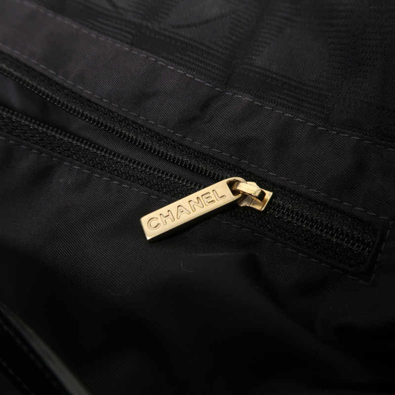 CHANEL 尼龍Vintage Tote Bag金扣肩背袋-14