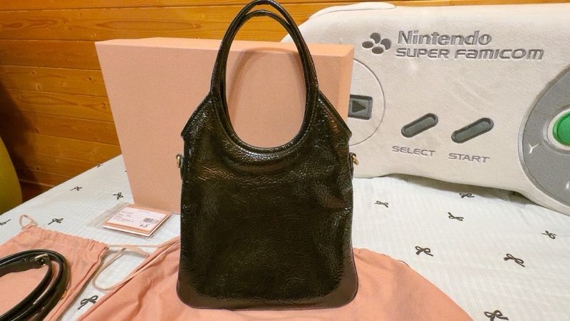 miu miu mini ivy 黑色油蠟皮 手提、斜背包-1