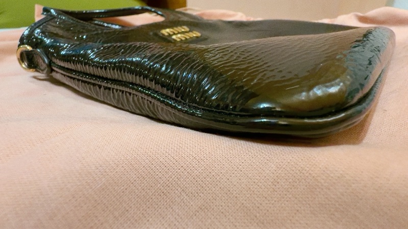 miu miu mini ivy 黑色油蠟皮 手提、斜背包-5