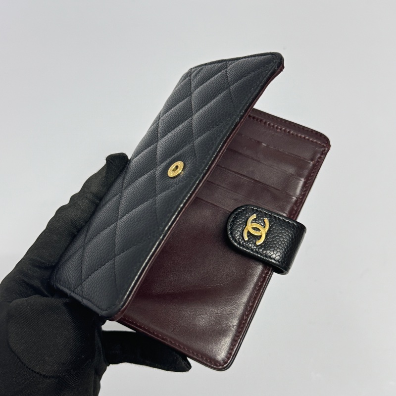 （極新🎁） Chanel 香奈兒 黑金魚子醬牛皮 中夾 代購5萬多！-7