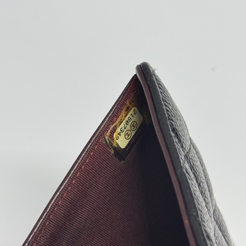 （極新🎁） Chanel 香奈兒 黑金魚子醬牛皮 中夾 代購5萬多！-9