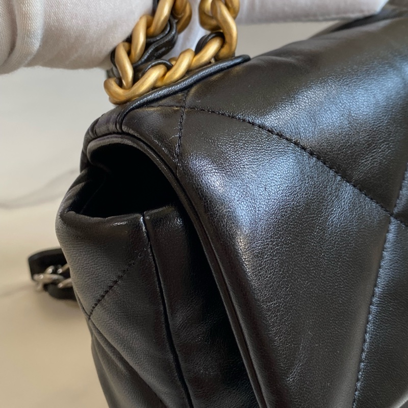 ®️Chanel 19bag 黑金小號 晶片款-15