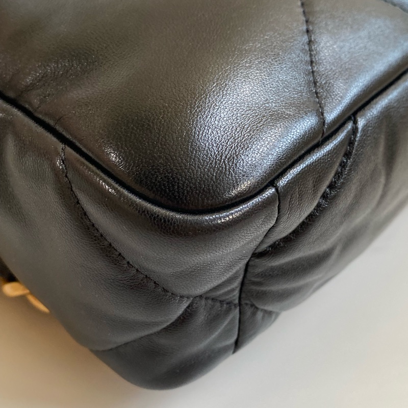 ®️Chanel 19bag 黑金小號 晶片款-20