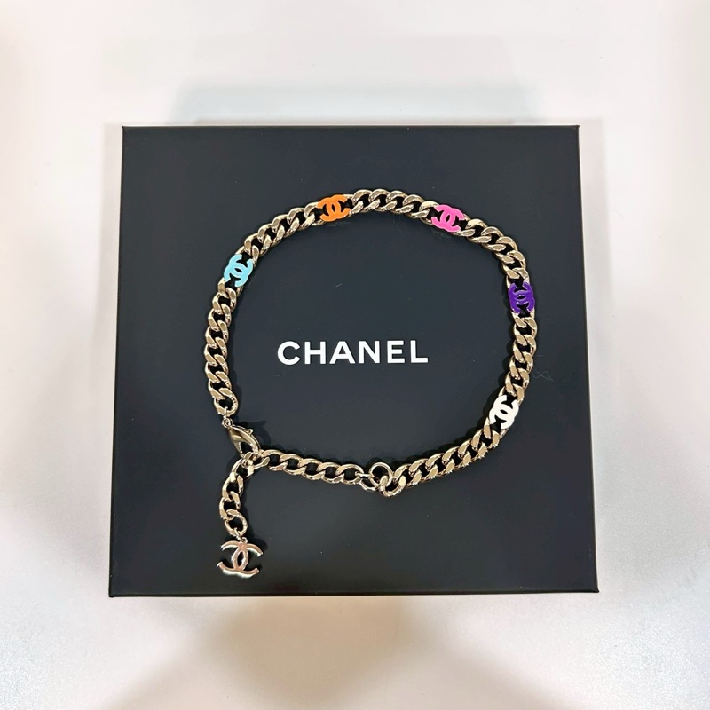 CHANEL淡金釦五花色雙C項鍊ABC384-0
