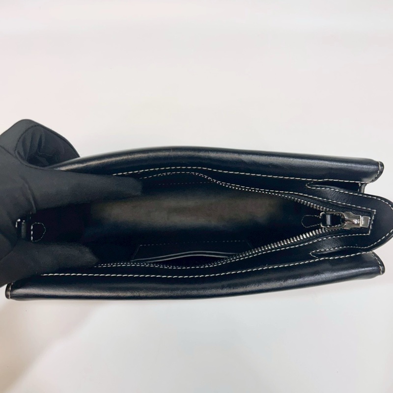 BURBERRY黑皮革拚帆布信封式手提側背包-5