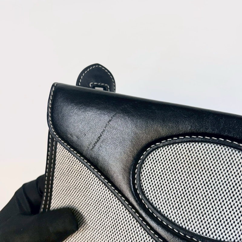 BURBERRY黑皮革拚帆布信封式手提側背包-7