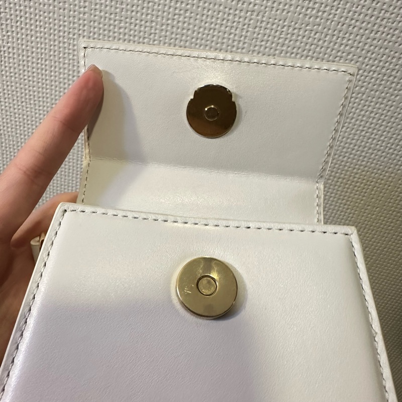 Jacquemus Le Chiquito 白色牛皮迷你手提包-8
