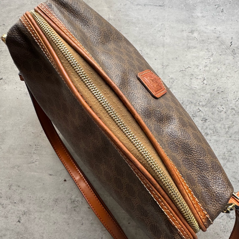 中古Celine雲朵包 腋下斜背包兩用 男女適用-12