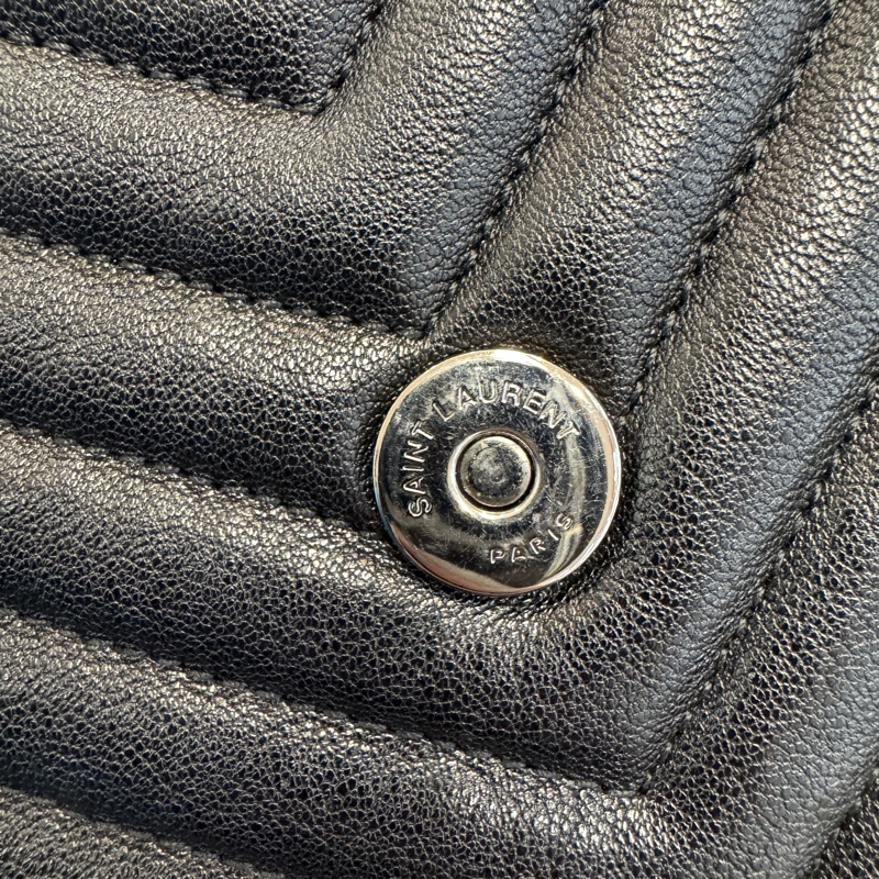 YSL黑銀山形紋羊皮手提側背學院包600279-17