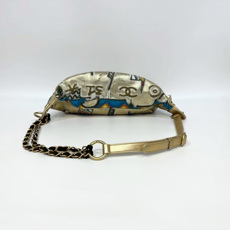 Chanel金色小牛皮街頭塗鴉系列胸背包 AS0868-8