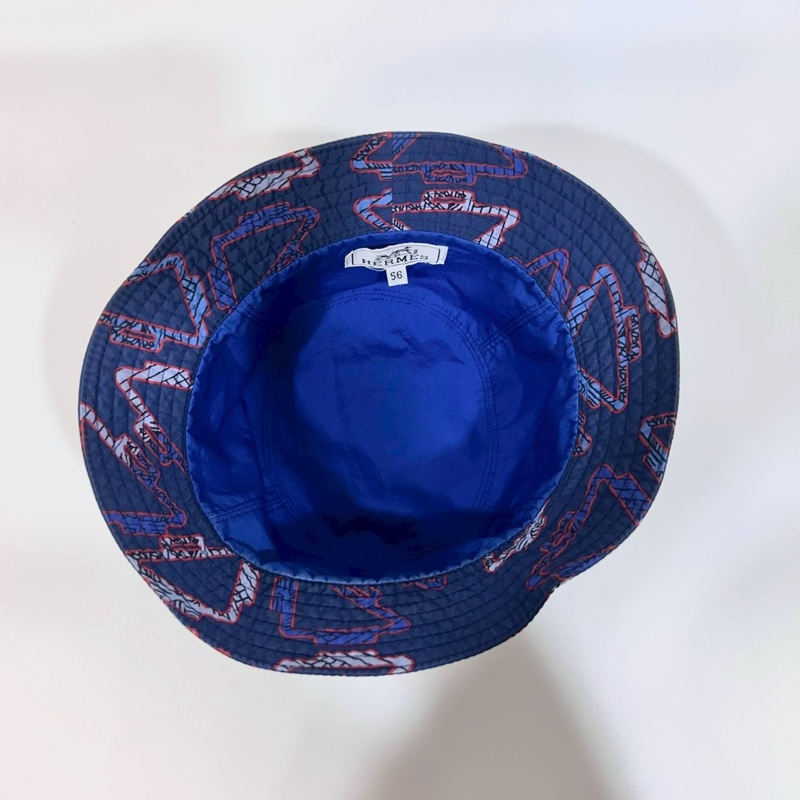 HERMES藍底三角形帆布漁夫帽-6