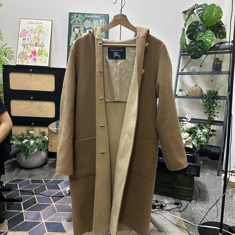 Burberry 羊毛駝色大衣-10