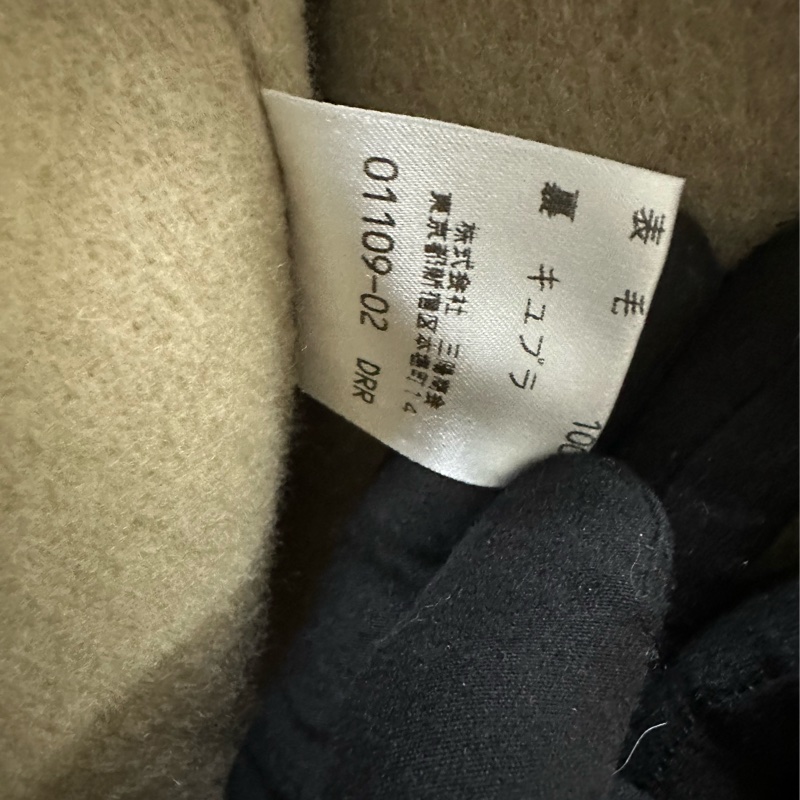 Burberry 羊毛駝色大衣-22