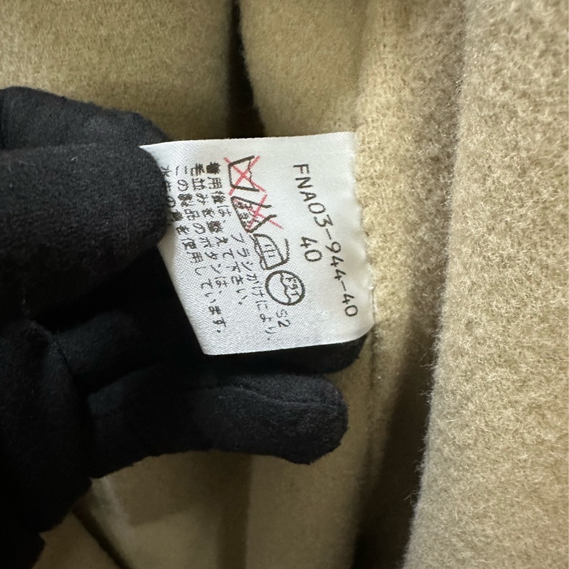 Burberry 羊毛駝色大衣-23