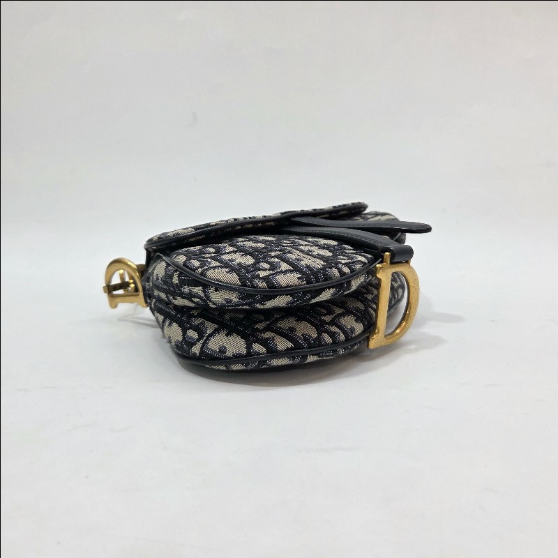 Dior 藍緹花布霧金釦Mini手提馬鞍包-7