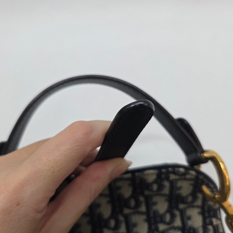 Dior 藍緹花布霧金釦Mini手提馬鞍包-13