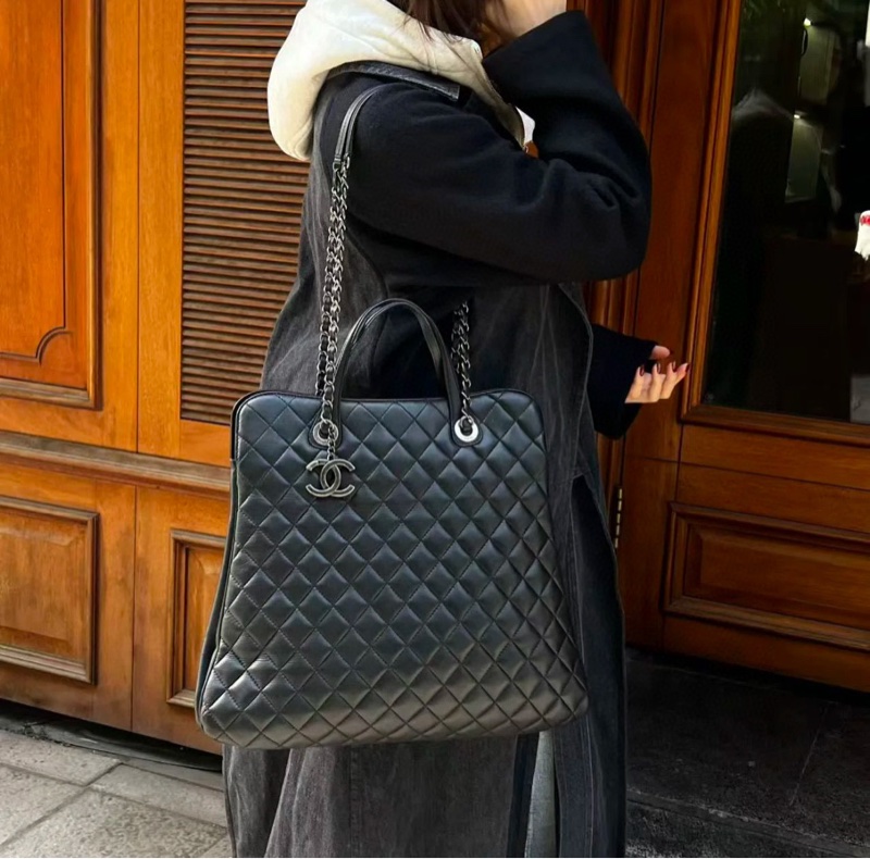 95新帶票🆕Chanel 香奈兒 黑銀小蠻腰 雙C大吊墜hobo 手提單肩包-4