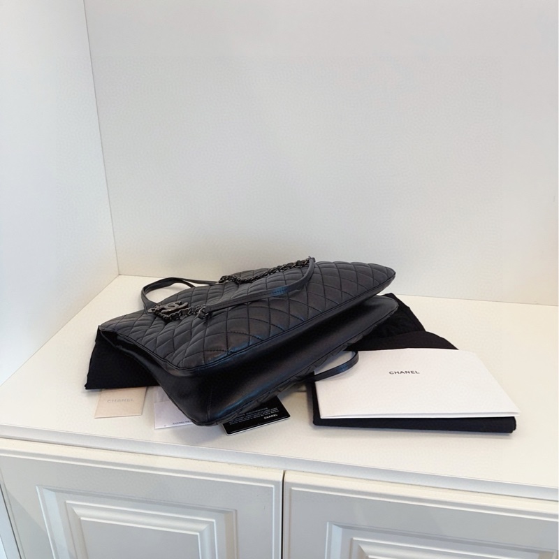 95新帶票🆕Chanel 香奈兒 黑銀小蠻腰 雙C大吊墜hobo 手提單肩包-7