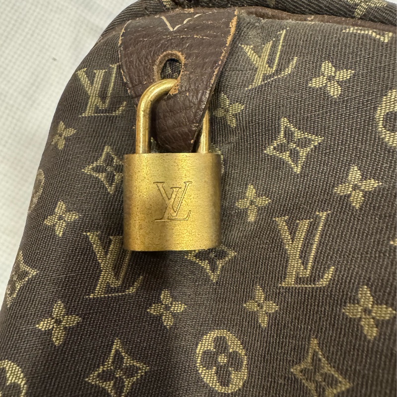 Louis Vuitton LV Speedy 30 深咖啡丹寧包-1