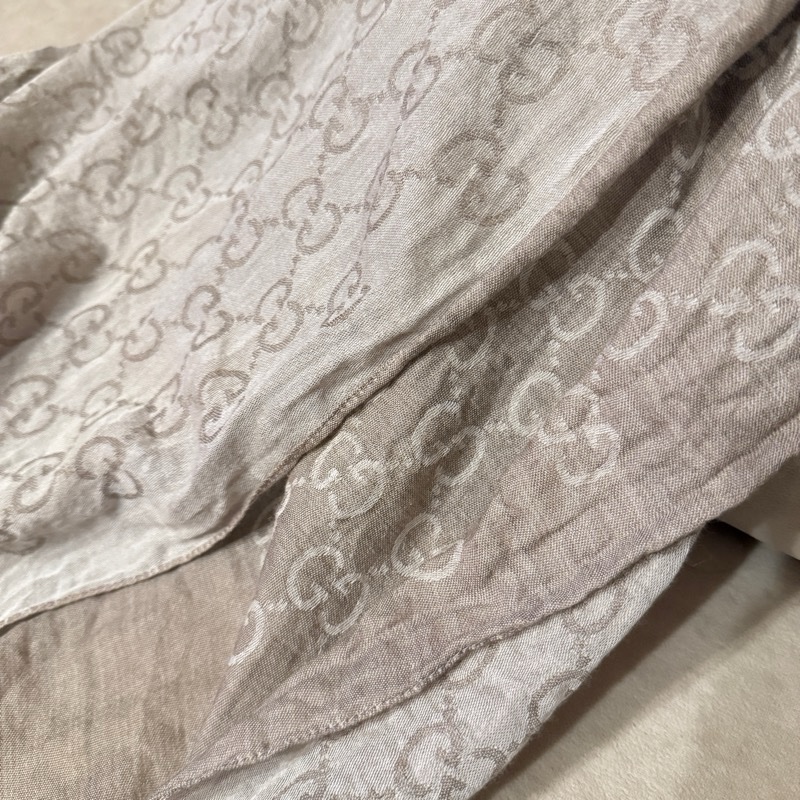 Gucci的提花羊毛雙色絲綢混紡圍巾蕎麥色-2