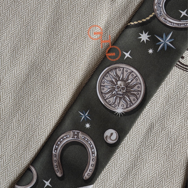 愛馬仕Twilly C'est la Fete Twilly/ SC/ kaki foncé / blanc / noir( 全新)-2