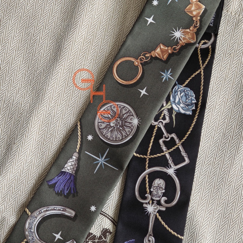 愛馬仕Twilly C'est la Fete Twilly/ SC/ kaki foncé / blanc / noir( 全新)-5