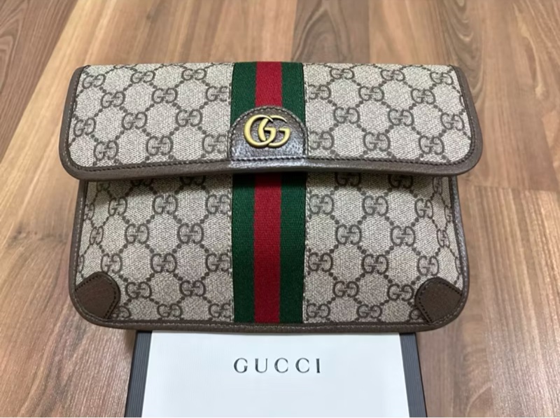 全新 GUCCI 胸包/腰包-1