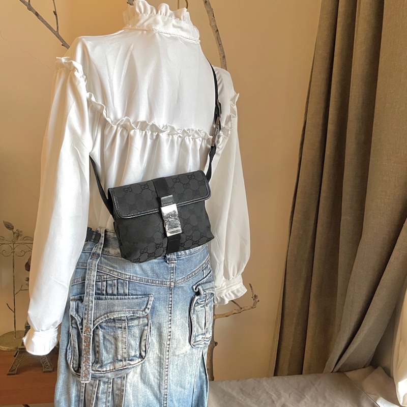 Gucci GG老花字紋丹寧帆布緹花腰包18cm/胸口包/手機包/側背包🌠斜背/側背/腰背🌠正品🌠況不錯🌠男女皆可🌠 立體包型2⃣️層空間足🌠經典-2