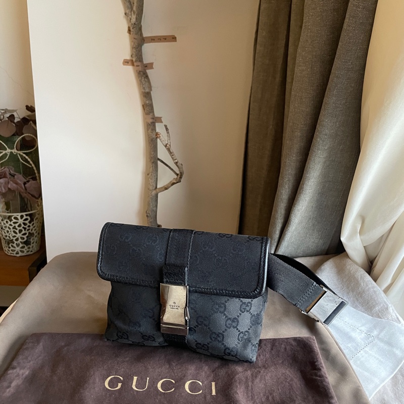 Gucci GG老花字紋丹寧帆布緹花腰包18cm/胸口包/手機包/側背包🌠斜背/側背/腰背🌠正品🌠況不錯🌠男女皆可🌠 立體包型2⃣️層空間足🌠經典-10