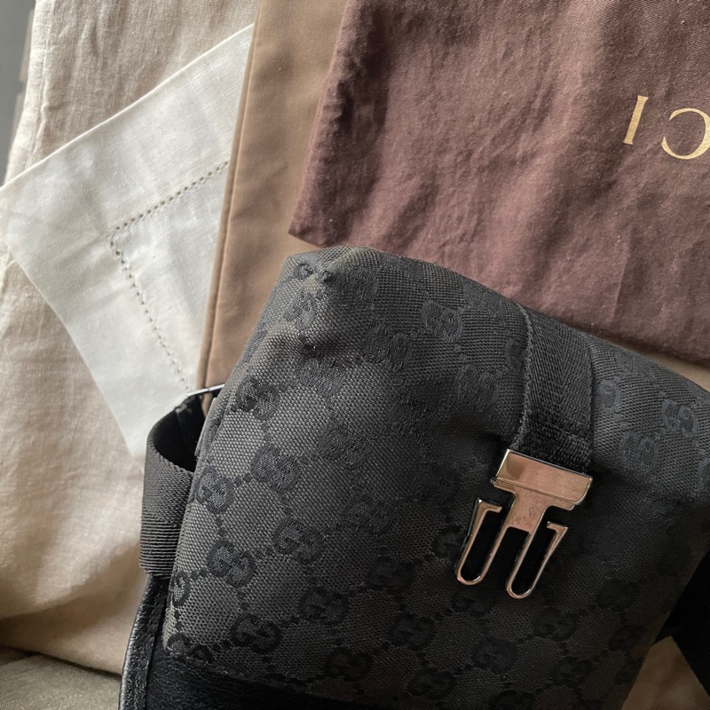 Gucci GG老花字紋丹寧帆布緹花腰包18cm/胸口包/手機包/側背包🌠斜背/側背/腰背🌠正品🌠況不錯🌠男女皆可🌠 立體包型2⃣️層空間足🌠經典-17