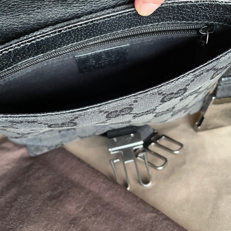 Gucci GG老花字紋丹寧帆布緹花腰包18cm/胸口包/手機包/側背包🌠斜背/側背/腰背🌠正品🌠況不錯🌠男女皆可🌠 立體包型2⃣️層空間足🌠經典-40