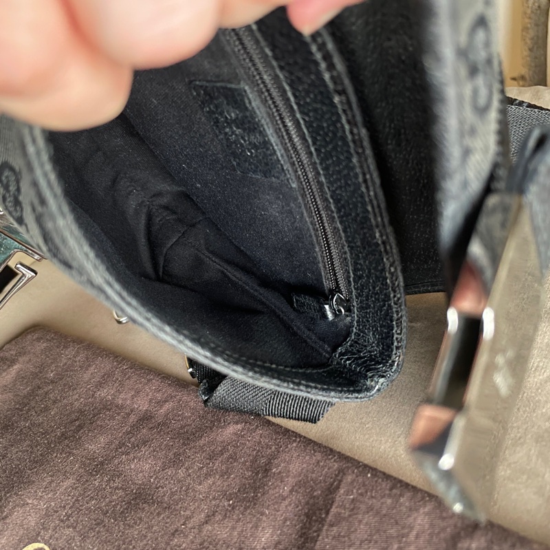 Gucci GG老花字紋丹寧帆布緹花腰包18cm/胸口包/手機包/側背包🌠斜背/側背/腰背🌠正品🌠況不錯🌠男女皆可🌠 立體包型2⃣️層空間足🌠經典-44