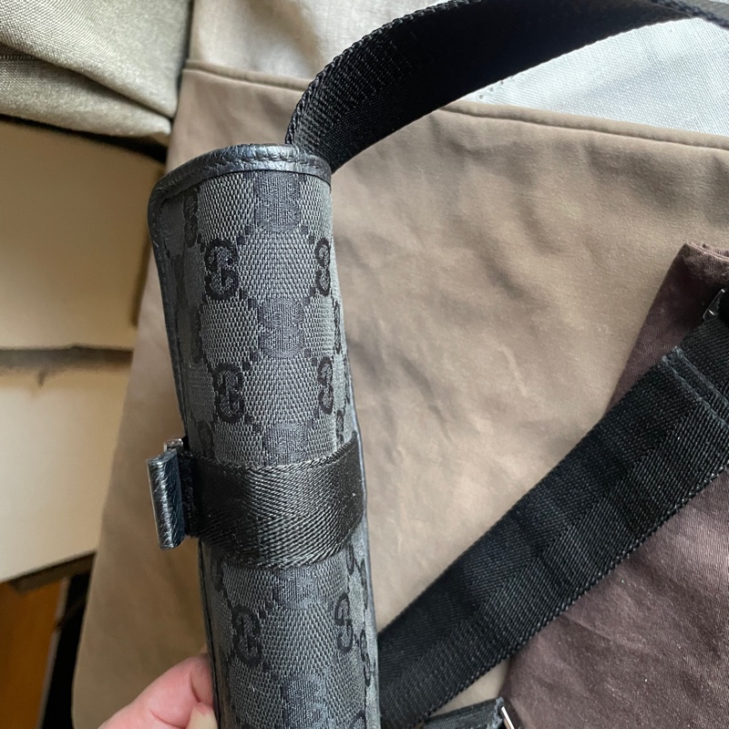 Gucci GG老花字紋丹寧帆布緹花腰包18cm/胸口包/手機包/側背包🌠斜背/側背/腰背🌠正品🌠況不錯🌠男女皆可🌠 立體包型2⃣️層空間足🌠經典-53