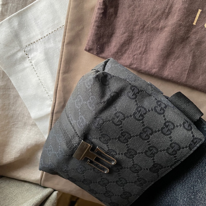 Gucci GG老花字紋丹寧帆布緹花腰包18cm/胸口包/手機包/側背包🌠斜背/側背/腰背🌠正品🌠況不錯🌠男女皆可🌠 立體包型2⃣️層空間足🌠經典-55