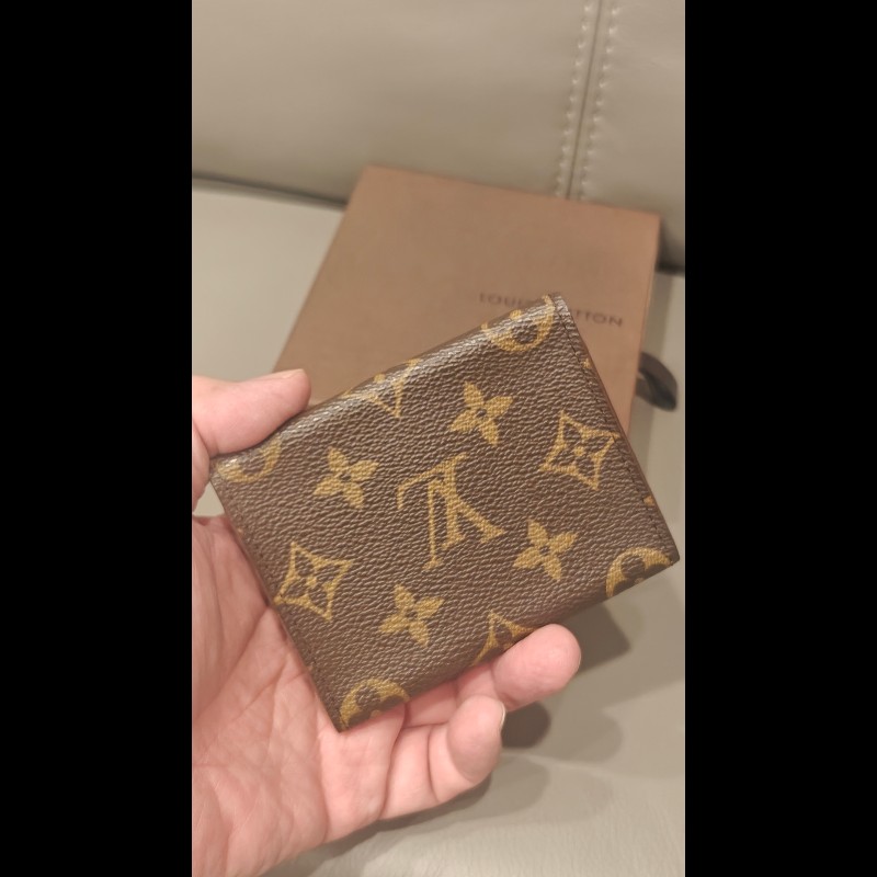 路易威登 Monogram 信封名片 M62920/CA0965 含包裝盒/防塵袋

型號：M62920-1