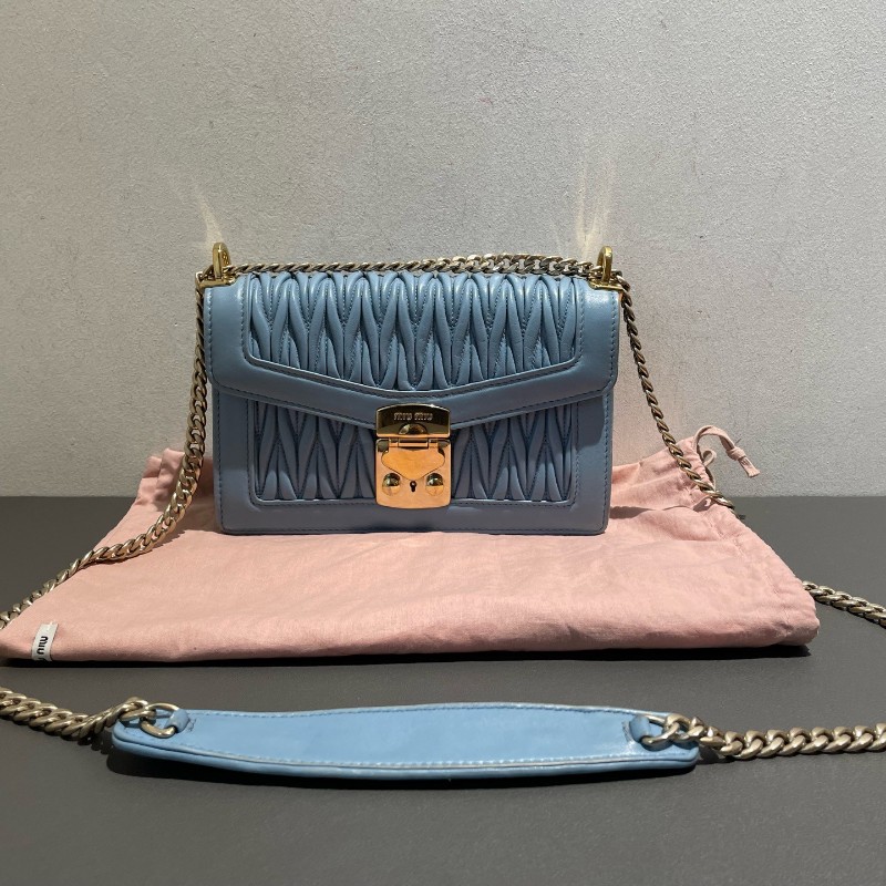 Miumiu 嬰兒藍 皺褶 風琴鏈條包-4