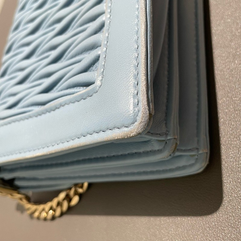 Miumiu 嬰兒藍 皺褶 風琴鏈條包-12