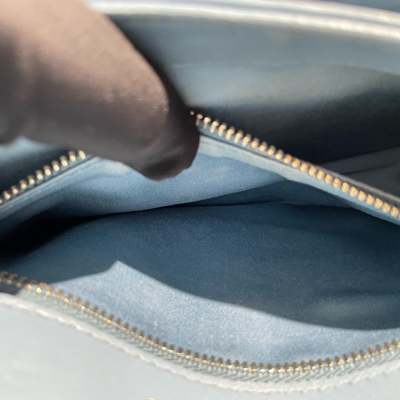 Miumiu 嬰兒藍 皺褶 風琴鏈條包-23