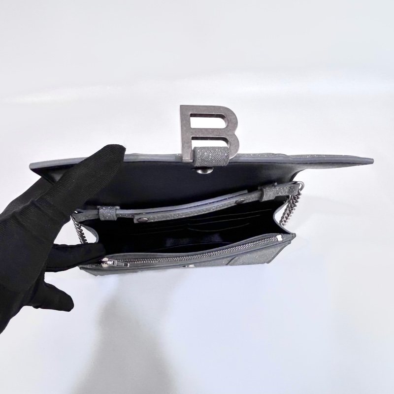 Balenciaga 銀色hourglass沙漏WOC鏈條包 656050-4