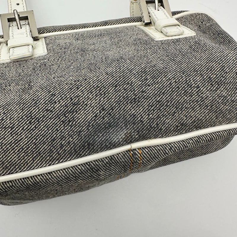 「JL精品代購」Fendi拼色牛仔丹寧拼皮盒子腋下單肩包-9