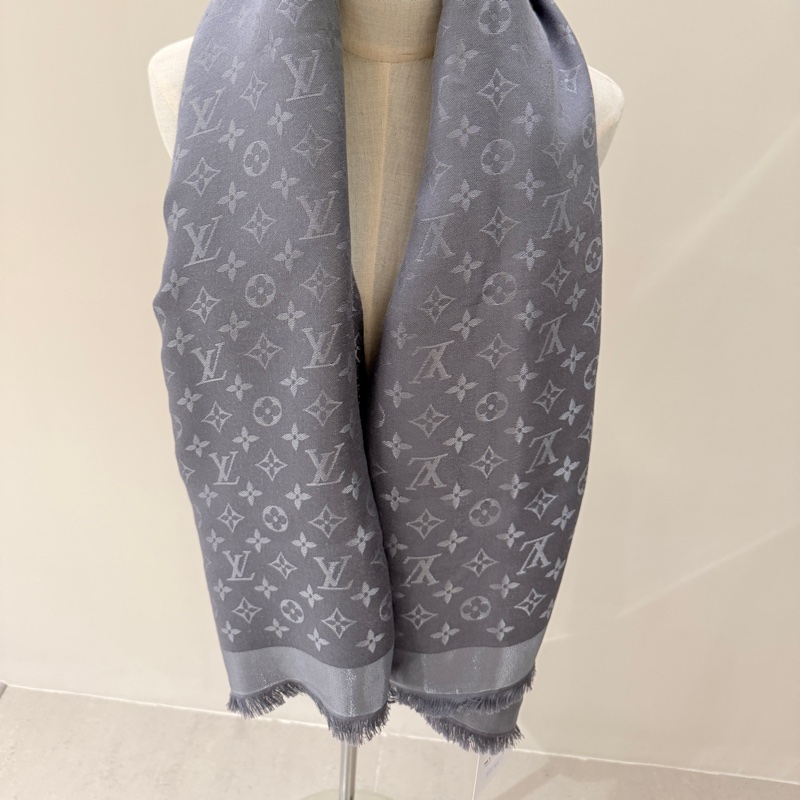 LV 灰色LOGO圍巾 🩶🩶裸品🩶🩶超級漂亮-2