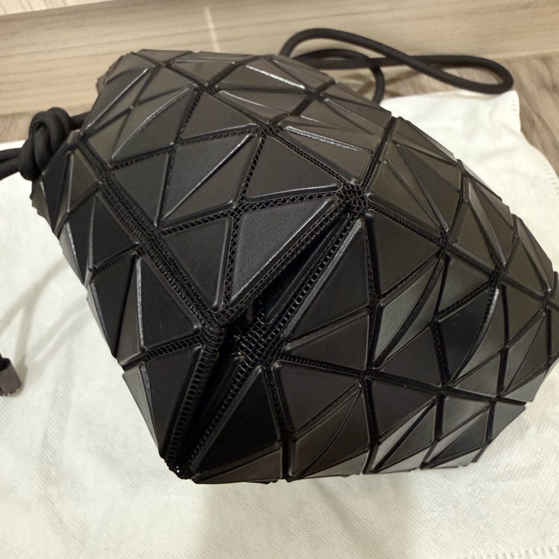 baobao 黑色皮質水桶包-1