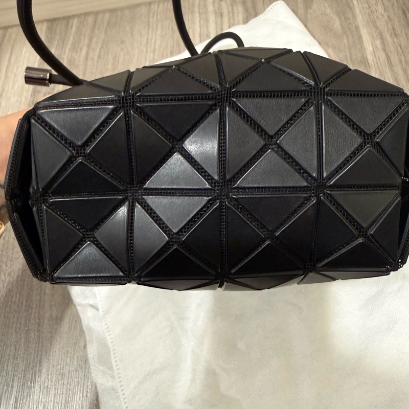 baobao 黑色皮質水桶包-3