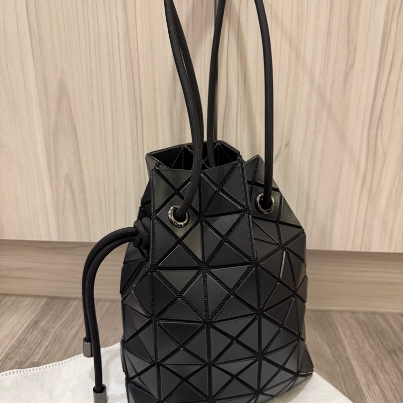 baobao 黑色皮質水桶包-4