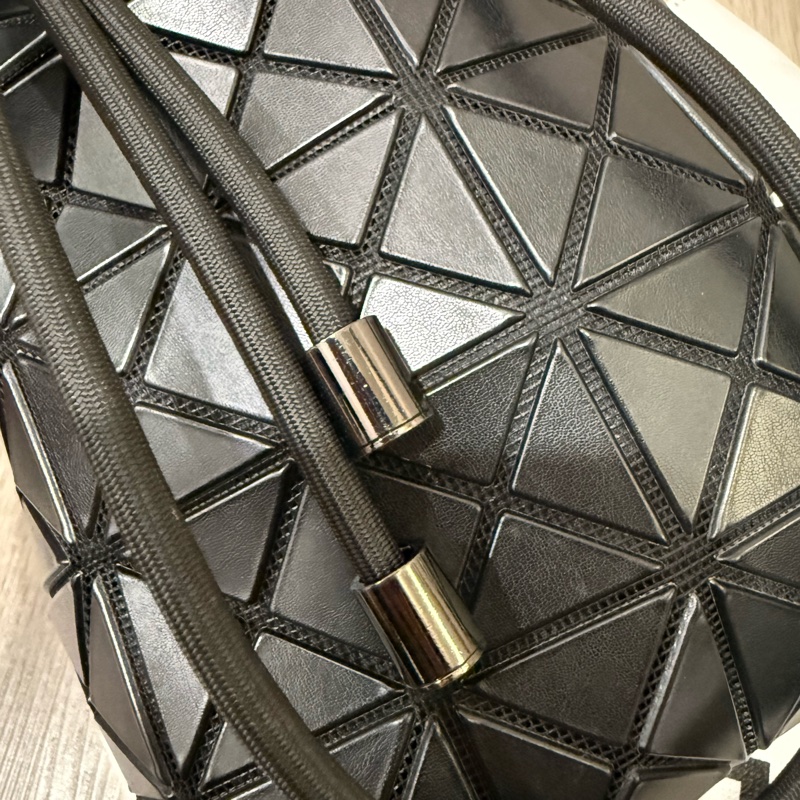 baobao 黑色皮質水桶包-5