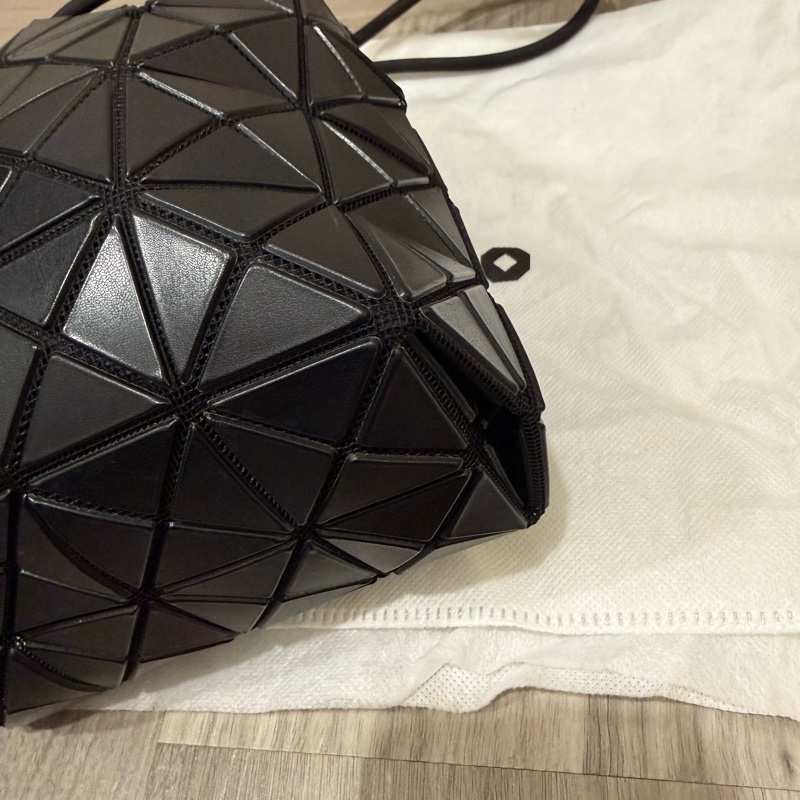 baobao 黑色皮質水桶包-6