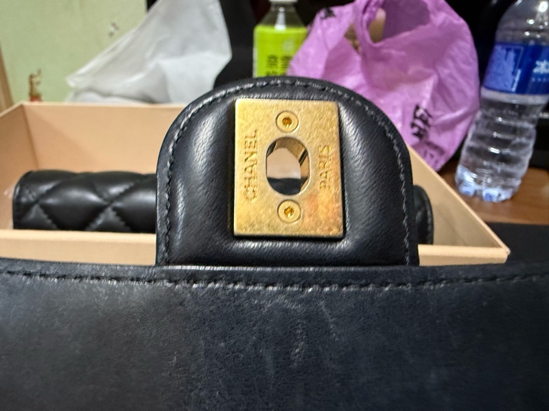 CHANEL mini WOC 黑金-8