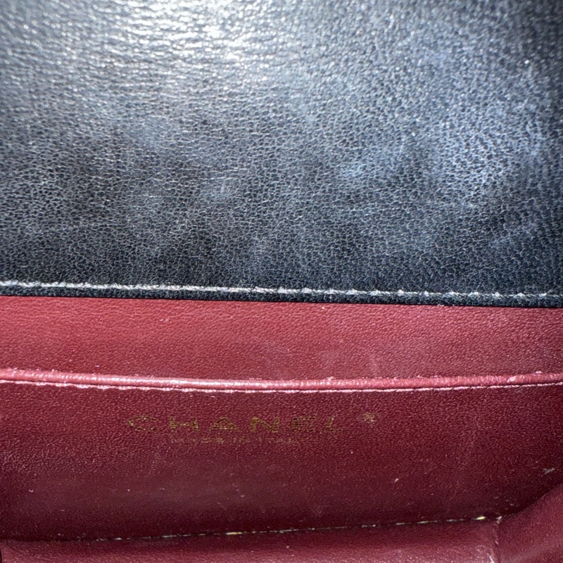 CHANEL mini WOC 黑金-19