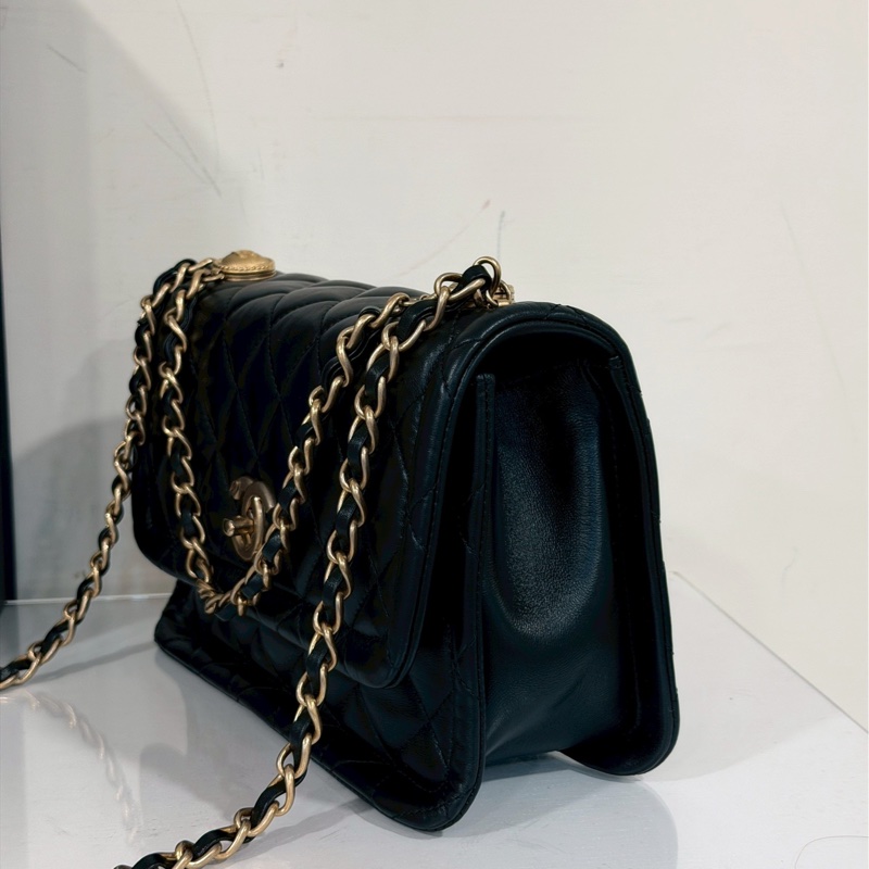 秋冬必備限定款🈶購證😍Chanel黑金菱格紋鏈條豆腐包枕頭包單肩斜挎包-7